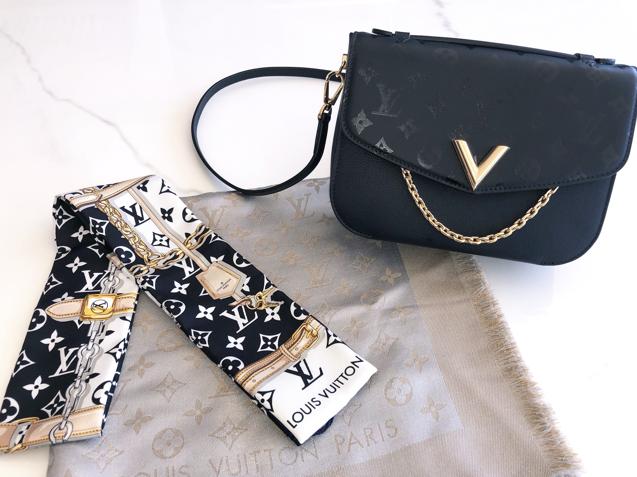 Louis Vuitton Very Messenger Handbag, Shawl and Bandeau - SeaChange