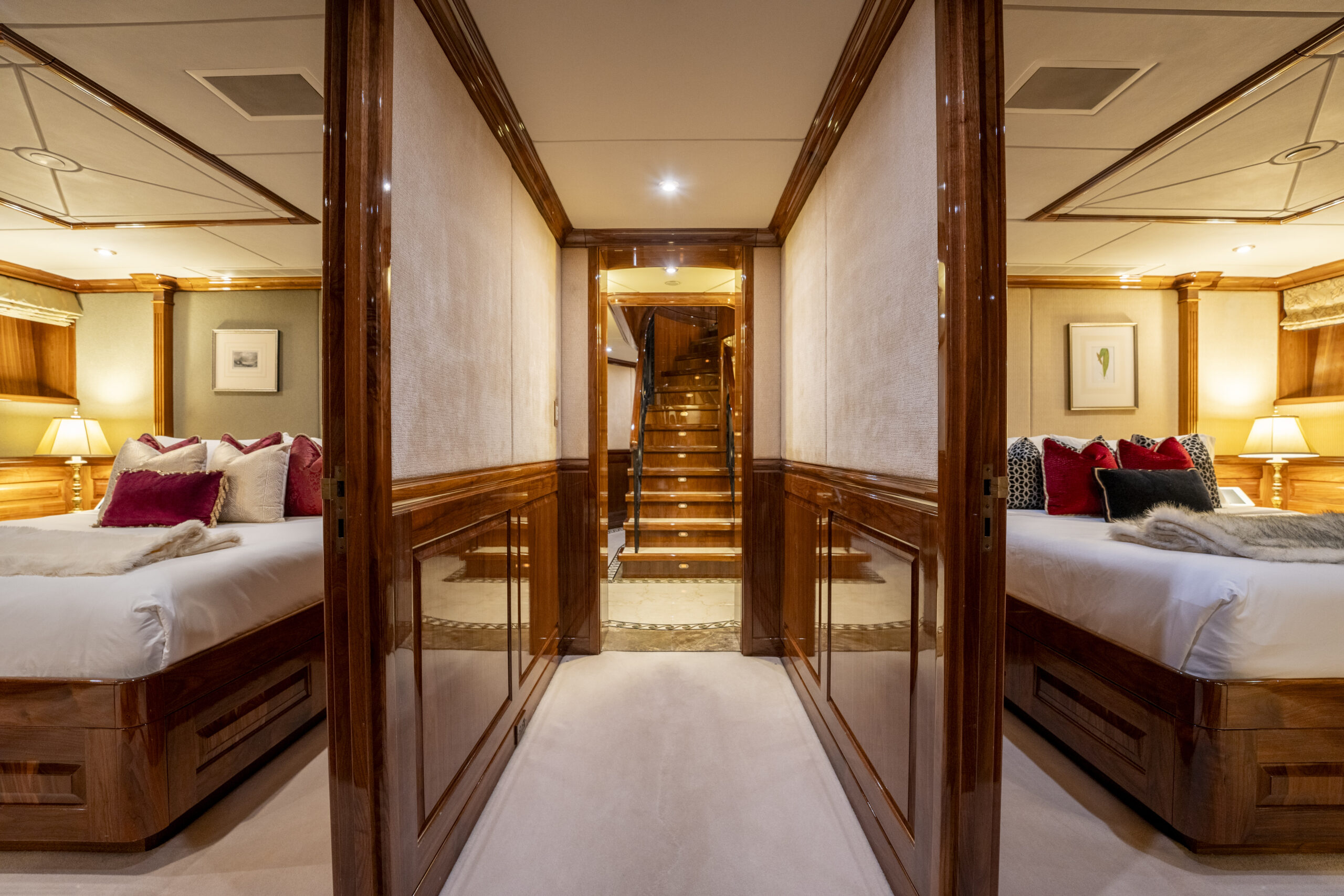 15. Guest retreats foyer