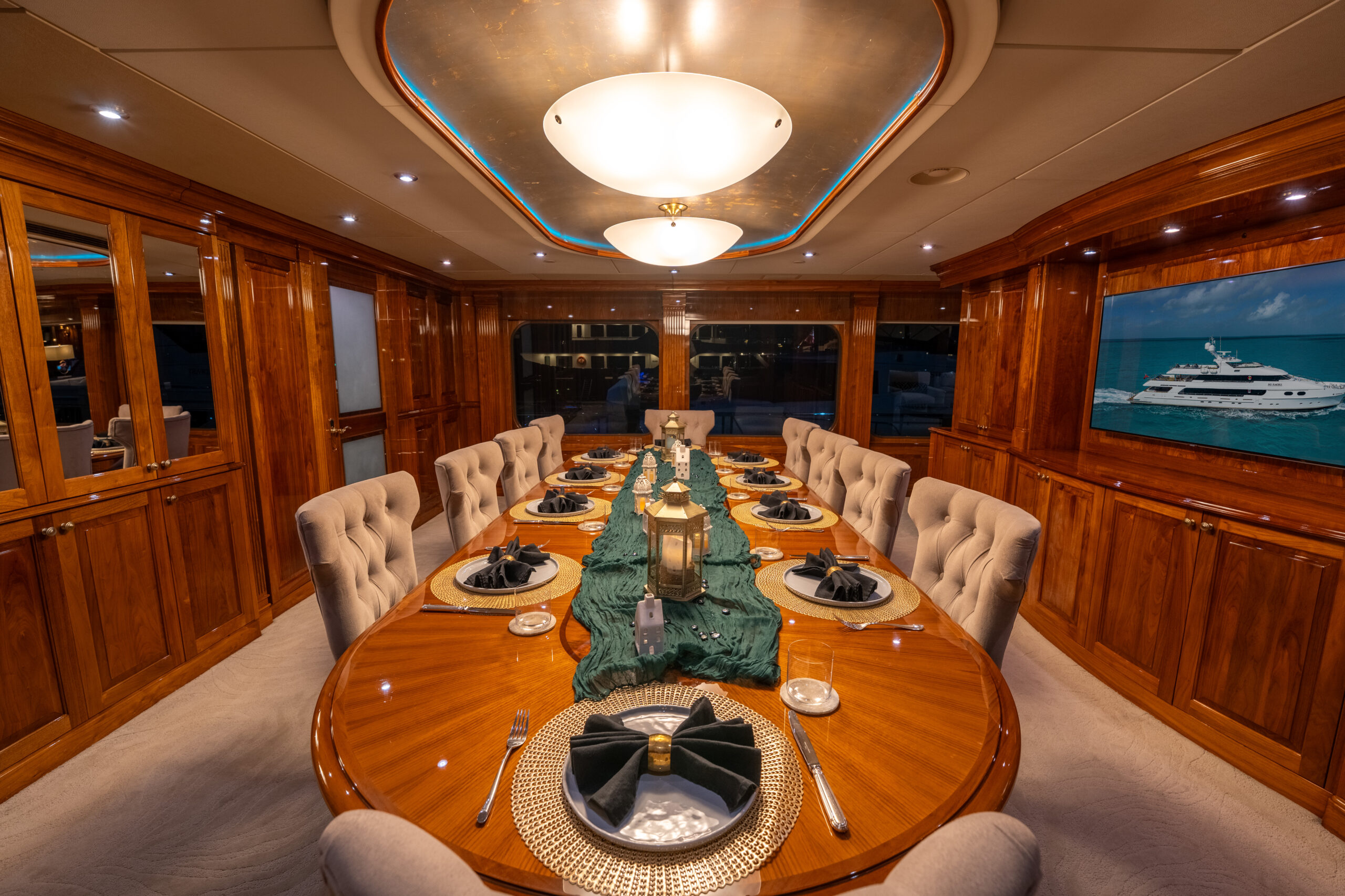 8.. Evening dining